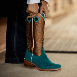 Women's Ariat Futurity Boon Western Boot -Western Cowboy Fashion Screenshot2023 01 19at3.16.06PM